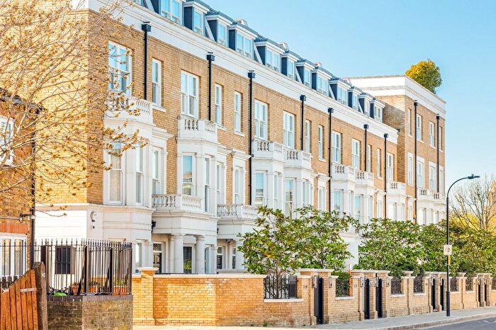 6 Bedroom Terraced House To Rent In Stevenage Road, Alphabet Streets, SW6