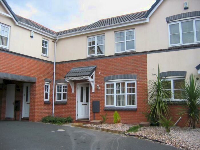 2 Bedroom Terraced House To Rent In Wesley Close, Cradley Heath, West Midlands, B64