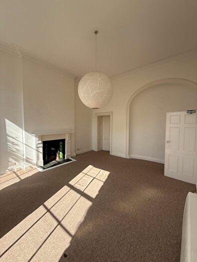 1 Bedroom Flat To Rent In Cornwallis Crescent, Clifton, Bristol, BS8