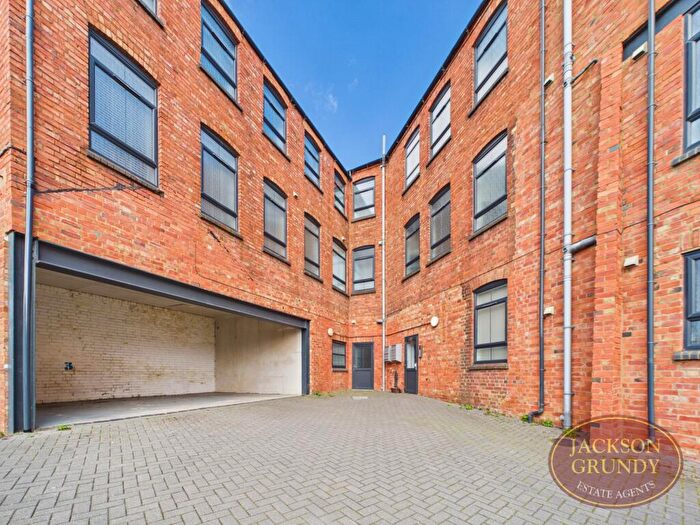 1 Bedroom Apartment For Sale In Artizan Road, Northampton, NN1