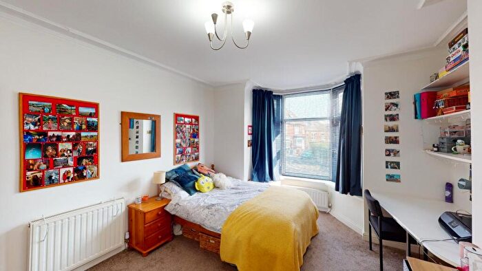 5 Bedroom House To Rent In Ramsey Road, Crookesmoor, S10