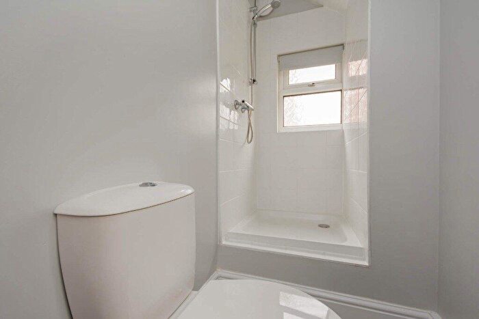 4 Bedroom Terraced House To Rent In Queens Road, Beeston, Nottingham, Nottinghamshire, NG9