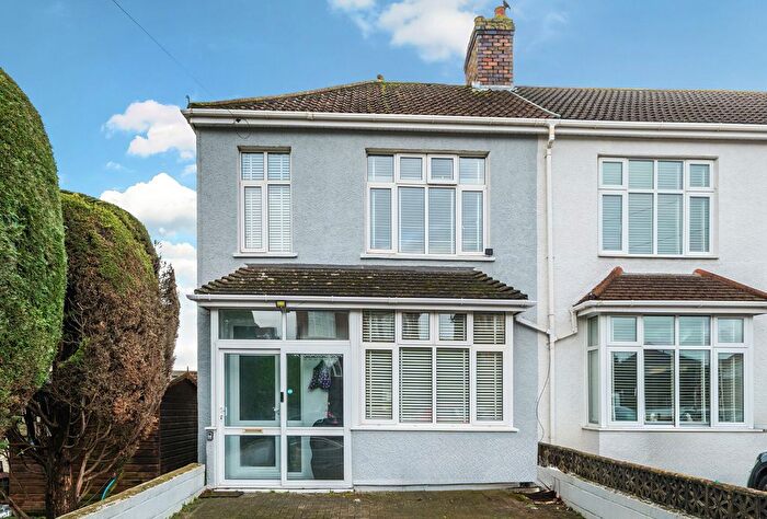 3 Bedroom End Terrace House For Sale In High Street, Hanham, Bristol, Gloucestershire, BS15