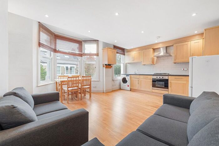 2 Bedroom Flat For Sale In Narbonne Avenue, SW4