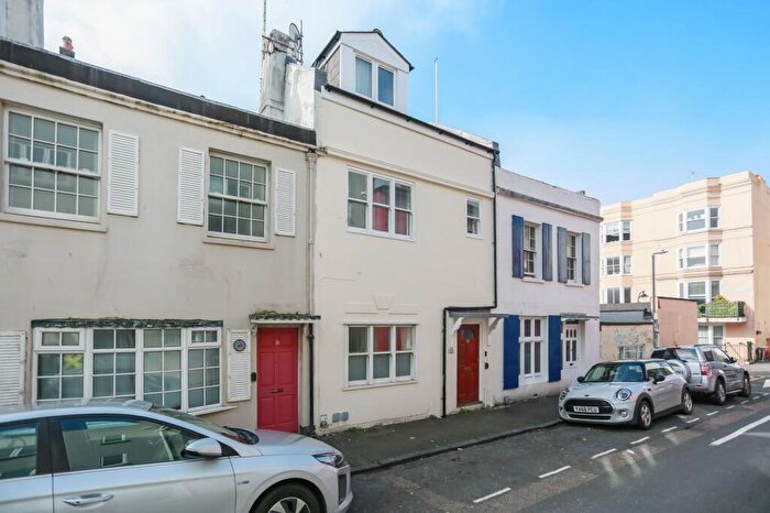 1 Bedroom Flat For Sale In Sillwood Street, Brighton, BN1