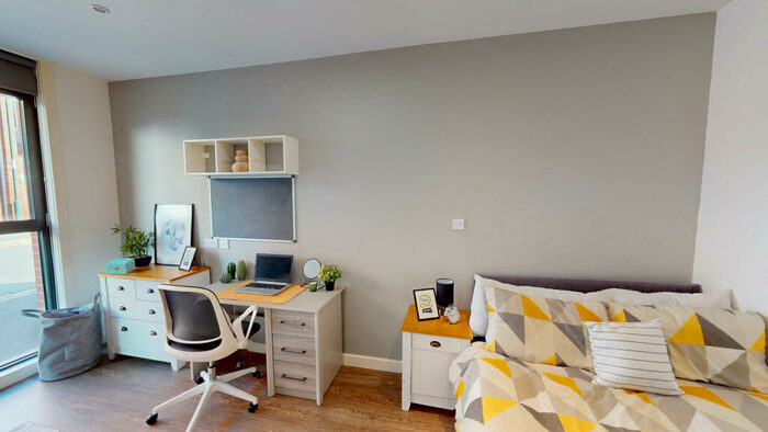 Studio To Rent In Studio, St Marks Court, - St Marks Street, City Centre, Nottingham, NG3