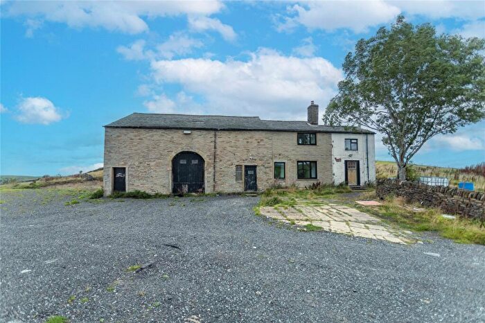 3 Bedroom Detached House For Sale In Tame Barn, Newhey, Rochdale, Greater Manchester, OL16