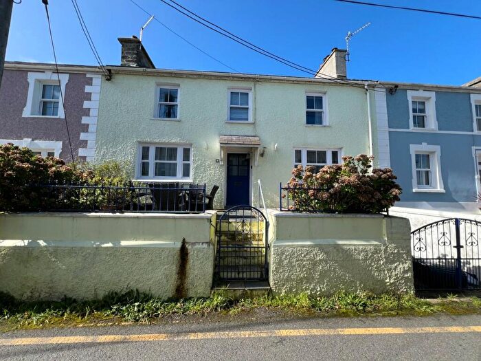 5 Bedroom Terraced House For Sale In Rock Street, New Quay, SA45