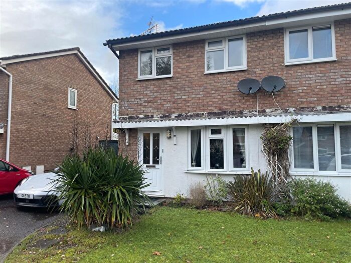 2 Bedroom Semi Detached House To Rent In Craiglee Drive, Cardiff, CF10