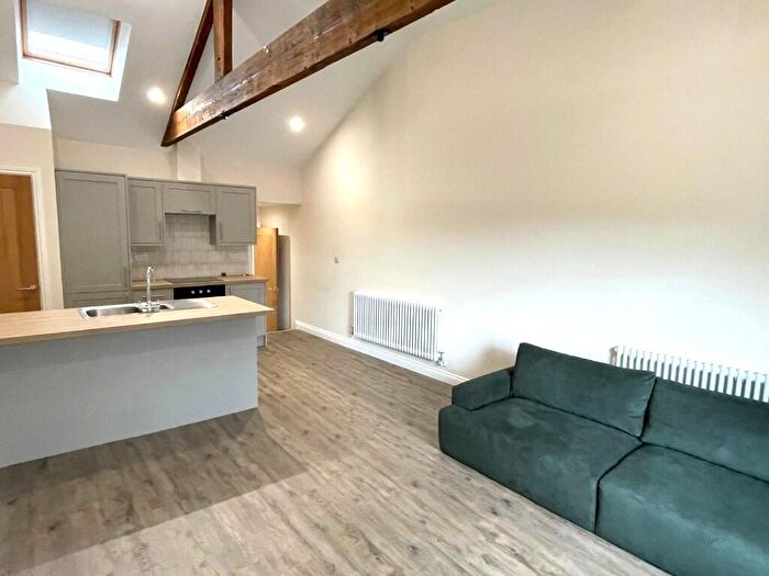 1 Bedroom Flat To Rent In North Street, Ripon, North Yorkshire, HG4