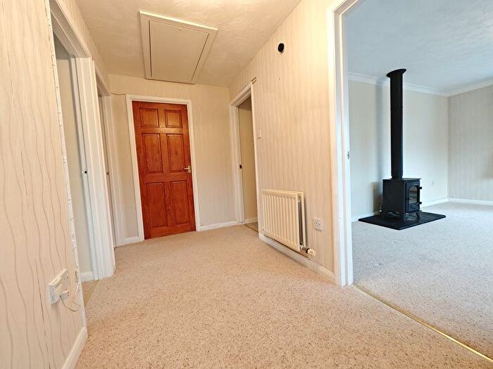 2 Bedroom Detached Bungalow For Sale In The Island, Anthorn, Wigton, CA7 - Photo 3