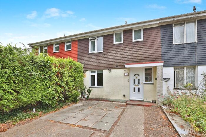 3 Bedroom Terraced House For Sale In Cheshire Drive, Bournemouth, Dorset, BH8