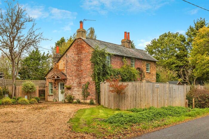 3 Bedroom Detached House For Sale In Spatham Lane, Ditchling, Hassocks, BN6
