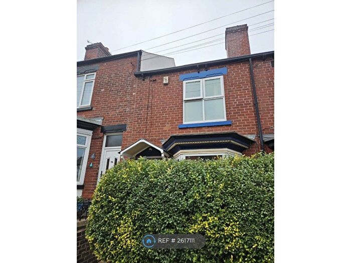 3 Bedroom Terraced House To Rent In Archer Road, Sheffield, S8