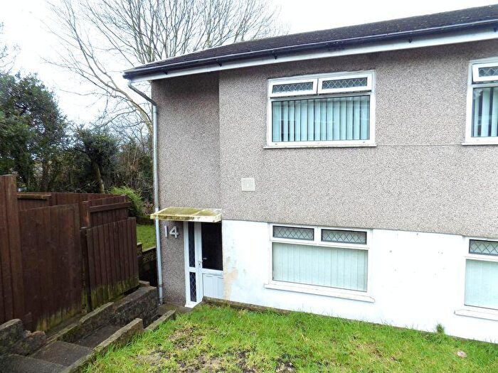 2 Bedroom Flat To Rent In Bryn Owain, Highfields, CF83