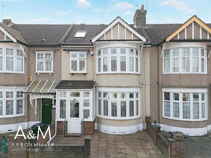 4 Bedroom Terraced House For Sale In Downshall Avenue, Goodmayes, IG3