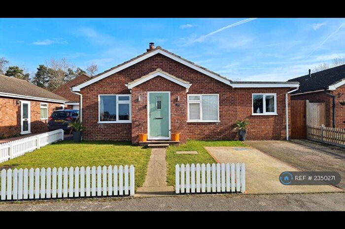 3 Bedroom Bungalow To Rent In Covey Way, Lakenheath, Brandon, IP27