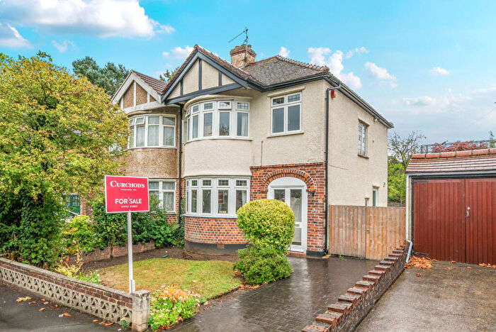 3 Bedroom Semi-Detached House For Sale In Woodlands Avenue, West Byfleet, KT14