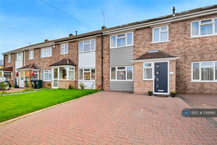 4 Bedroom Terraced House To Rent In Princes Avenue, Dartford, DA2