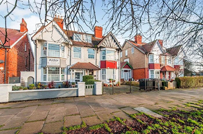 1 Bedroom Apartment To Rent In Scarborough Avenue, Skegness, PE25