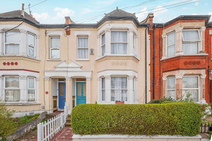 3 Bedroom Terraced House For Sale In Abbey Wood Road, Abbey Wood, SE2