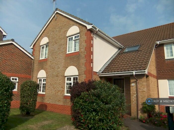 1 Bedroom Flat To Rent In Wentworth Drive, Christchurch, BH23