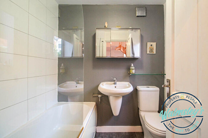 2 Bedroom Terraced House For Sale In Centaur Road, Earlsdon, Coventry, CV5
