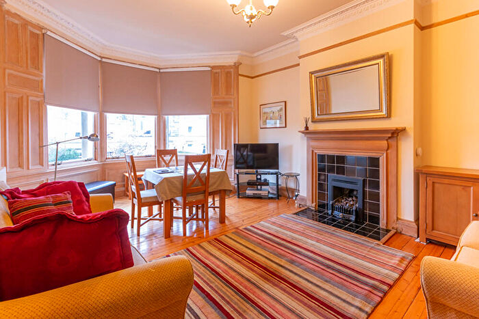2 Bedroom Flat To Rent In L – Murrayfield Gardens, Edinburgh, EH12