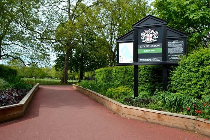 2 Bedroom Flat For Sale In Chevening Road, Queens Park, NW6