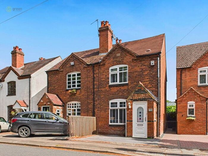 2 Bedroom Semi-Detached House For Sale In Walmley Road, Walmley, B76
