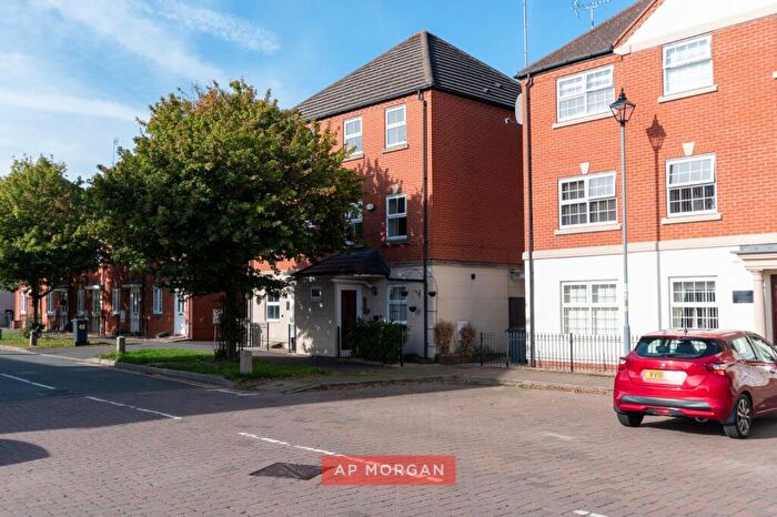 4 Bedroom Semi-Detached House For Sale In Brandwood Crescent, Birmingham, West Midlands, B30