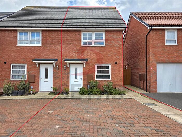 2 Bedroom Semi-Detached House To Rent In Ashcott Avenue, Abbey, Leicester, LE4