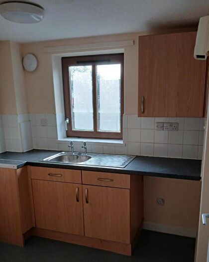 1 Bedroom Flat To Rent In Double Street, Spalding, Lincolnshire, PE11