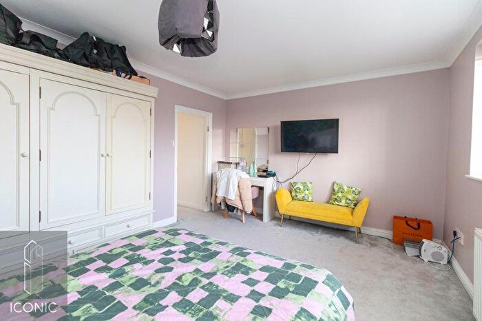 4 Bedroom Detached House For Sale In Paddock Close, Belton, Great Yarmouth, NR31