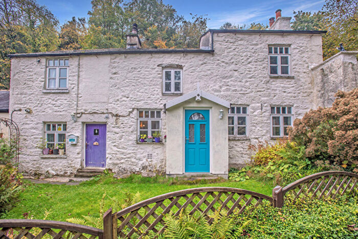 5 Bedroom Detached House For Sale In Leighton Beck Road, Slack Head, LA7