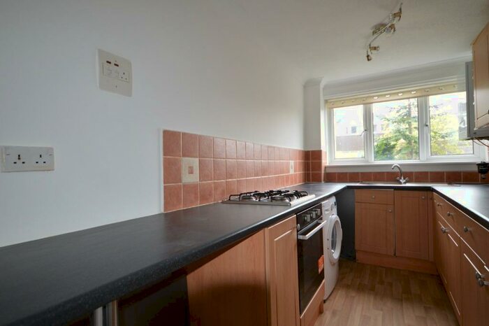 2 Bedroom Flat To Rent In Riccarton, Westwood, East Kilbride, South Lanarkshire, G75