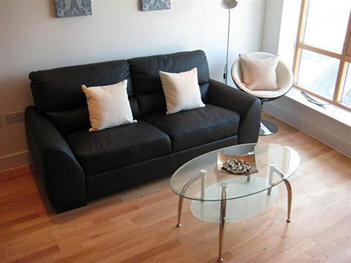 1 Bedroom Flat To Rent In The Boulevard, Leeds, LS10