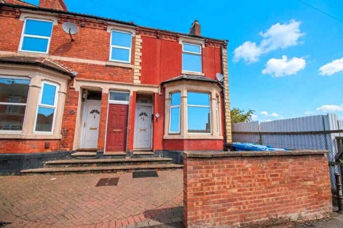3 Bedroom Terraced House To Rent In Mill Road, Kettering, NN16