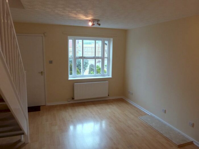 2 Bedroom Town House To Rent In Briers Way, Whitwick, LE67