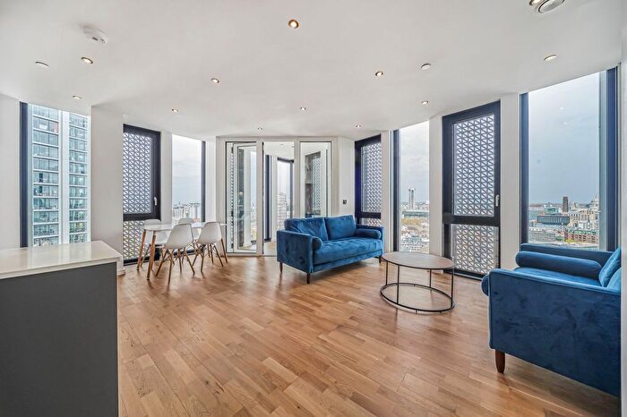 2 Bedroom Flat To Rent In Newington Causeway, London, SE1