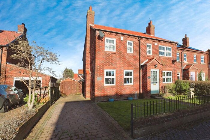 2 Bedroom End Of Terrace House For Sale In Main Street, Deighton, York, YO19