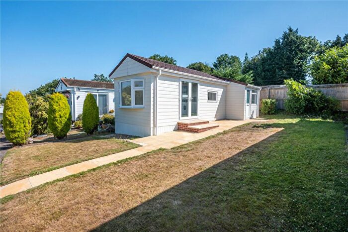 1 Bedroom Park Home For Sale In Daleswood Park, Winwood Heath Road, Romsley, Halesowen, B62