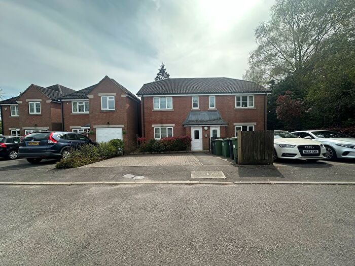 2 Bedroom Property To Rent In Lower Northam Road, Southampton, SO30