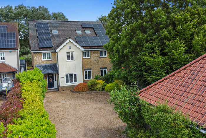 6 Bedroom Detached House For Sale In Walton Road, Kirby Le Soken, CO13