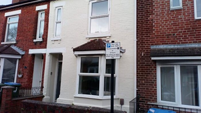 Studio To Rent In Berkeley Road, Southampton, Hampshire, SO15
