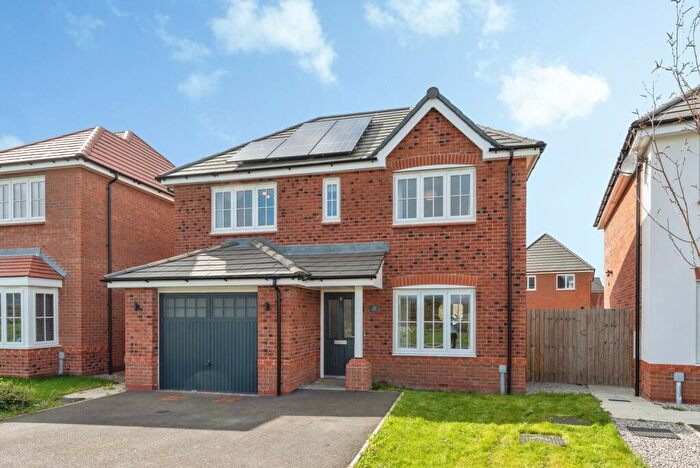 3 Bedroom Detached House For Sale In Ffordd Lloyd, Rhyl, Clwyd, LL18