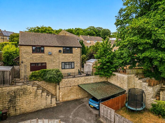 2 Bedroom Semi Detached House For Sale In Peghouse Close, Stroud, GL5
