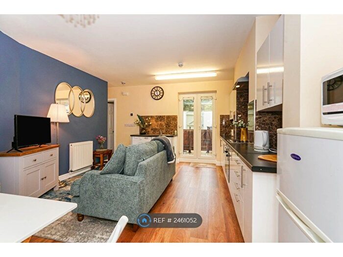 1 Bedroom Flat To Rent In Eccles Town Centre, Eccles, M30