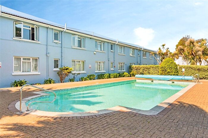 1 Bedroom Flat For Sale In Esplanade Road, Paignton, Devon, TQ4