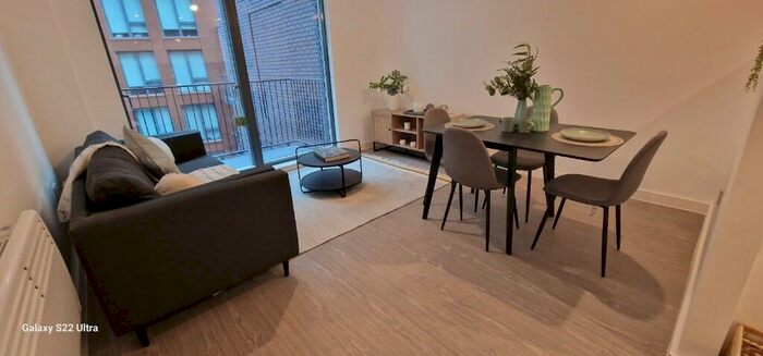 2 Bedroom Apartment To Rent In Oldfield Road, Manchester, Greater Manchester, M5